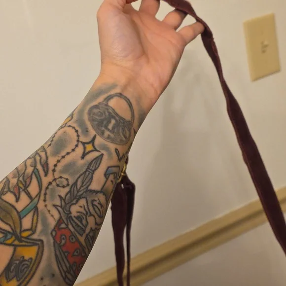 Warm Brown Fringe Leather Bag with Turquoise Accent - Picture 4 of 6